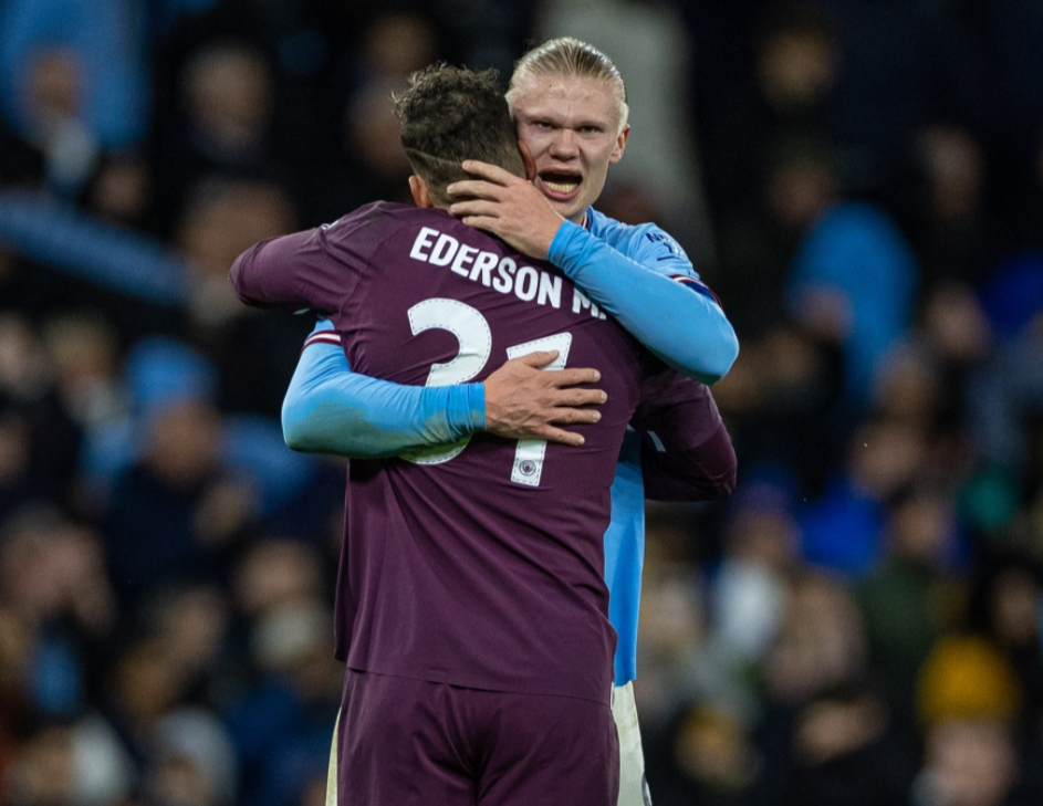 齐达内晒和樊振东打球照片，足球界与乒乓球界梦幻联动，网友：好帅！