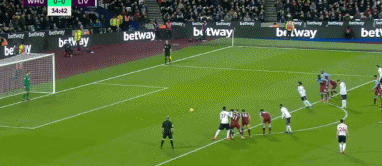 巴黎圣日耳曼姆巴佩帽子戏法