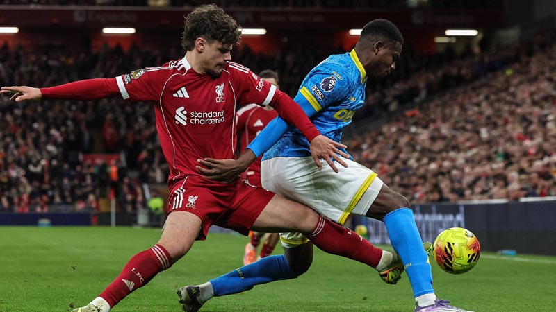 Tristan Mershon滑板长片《Singer Tower》首发片段